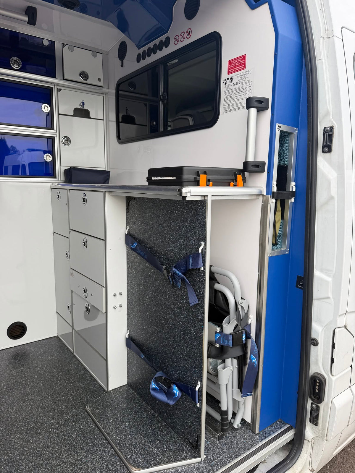 RENAULT MASTER L2H2 Ambulance Type B tweedehands (door GRAND T'EST AUTO)